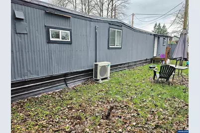 1817 Vine St, Sweet Home, OR 97386 - Photo 19