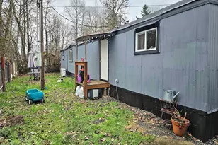 1817 Vine St, Sweet Home, OR 97386 - Photo 19