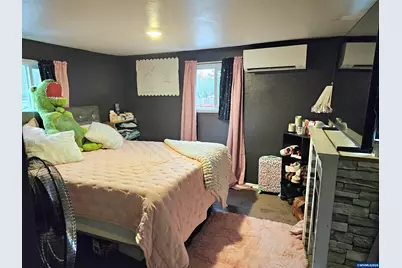 1817 Vine St, Sweet Home, OR 97386 - Photo 15