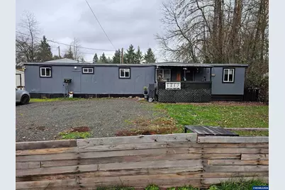 1817 Vine St, Sweet Home, OR 97386 - Photo 1