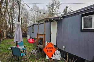 1817 Vine St, Sweet Home, OR 97386 - Photo 5