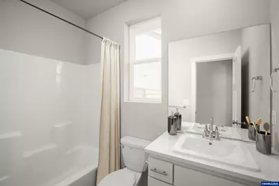 2674 Mt Saint Helens Av SE, Salem, OR 97302 - Photo 13