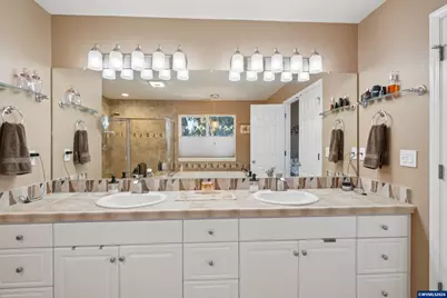 968 Eisenhower Dr NW, Salem, OR 97304 - Photo 29