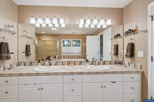 968 Eisenhower Dr NW, Salem, OR 97304 - Photo 29