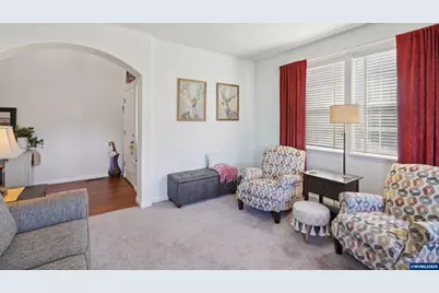 968 Eisenhower Dr NW, Salem, OR 97304 - Photo 9