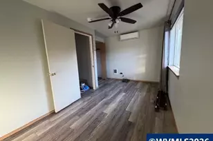 915 SW Conastoga St St, Willamina, OR 97396 - Photo 9