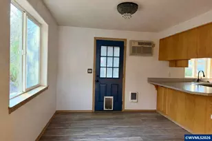 915 SW Conastoga St St, Willamina, OR 97396 - Photo 5
