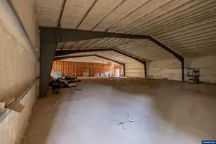 18271 Harlan Rd, Eddyville, OR 97343 - Photo 9