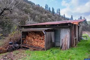 18271 Harlan Rd, Eddyville, OR 97343 - Photo 41