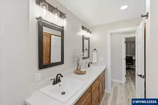 896 Moneda Ave N, Keizer, OR 97303 - Photo 31