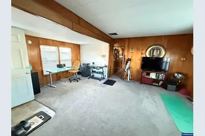 5545 43rd Wy NE, Salem, OR 97305 - Photo 3