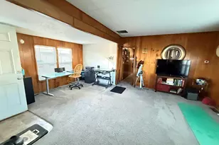 5545 43rd Way NE, Salem, OR 97305 - Photo 3