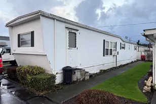 5545 43rd Way NE, Salem, OR 97305 - Photo 3