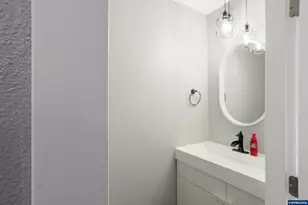 2222 NW Brownly Heights Dr, Corvallis, OR 97330 - Photo 19