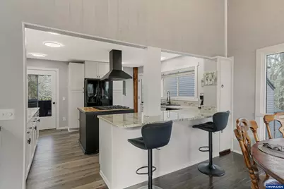 2222 NW Brownly Heights Dr, Corvallis, OR 97330 - Photo 15