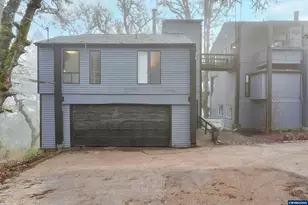 2222 NW Brownly Heights Dr, Corvallis, OR 97330 - Photo 17