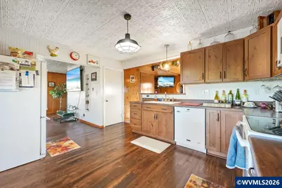 92950 Pitney Ln, Junction City, OR 97448 - Photo 25