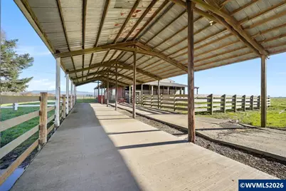 92950 Pitney Ln, Junction City, OR 97448 - Photo 45