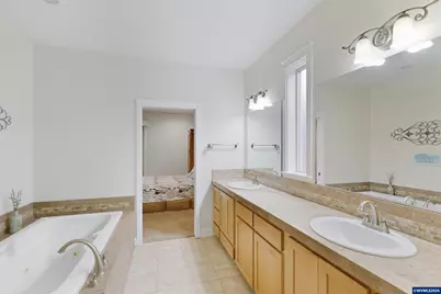 2697 Islander Av NW, Salem, OR 97304 - Photo 21