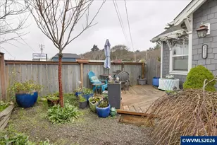 326 Hwy 101, Rockaway Beach, OR 97136 - Photo 29