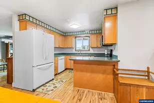 662 Wilson St, Woodburn, OR 97071 - Photo 7