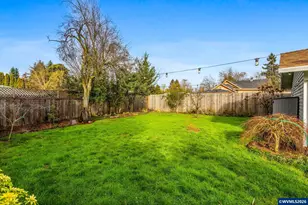 662 Wilson St, Woodburn, OR 97071 - Photo 19