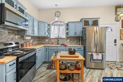 1940 Highway 101, Rockaway Beach, OR 97136 - Photo 11