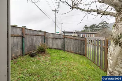 1940 Highway 101, Rockaway Beach, OR 97136 - Photo 23