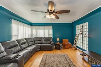 995 River St, Lebanon, OR 97355 - Photo 15