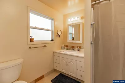 995 River St, Lebanon, OR 97355 - Photo 13