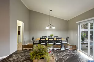 4334 Log Dr NE, Salem, OR 97305 - Photo 19