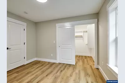 818 Pine St, Silverton, OR 97381 - Photo 23
