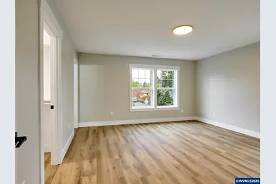 818 Pine St, Silverton, OR 97381 - Photo 15
