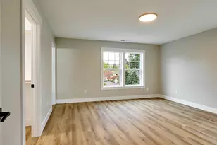 818 Pine St, Silverton, OR 97381 - Photo 15