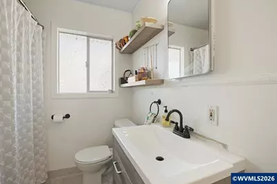 210 SE Clay St, Dallas, OR 97338 - Photo 19