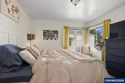 210 SE Clay St, Dallas, OR 97338 - Photo 23