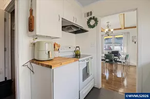 210 SE Clay St, Dallas, OR 97338 - Photo 13