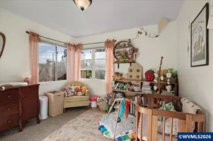 210 SE Clay St, Dallas, OR 97338 - Photo 19