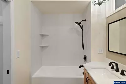 6491 Guava Ct NE, Salem, OR 97305 - Photo 33