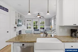 2793 SW Anemone Ave, Lincoln City, OR 97367 - Photo 11