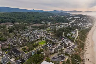 2793 SW Anemone Ave, Lincoln City, OR 97367 - Photo 35