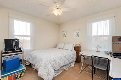 5704 NE Keene Rd, Gervais, OR 97026 - Photo 17