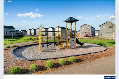 720 Merriott Ln, Woodburn, OR 97071 - Photo 21