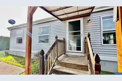 5422 Portland #117 Rd NE, Salem, OR 97305 - Photo 5