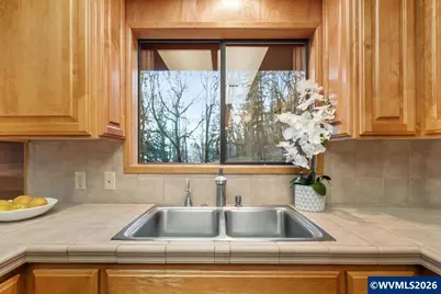 5000 NW Crescent Valley Dr, Corvallis, OR 97330 - Photo 23