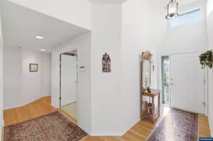 6428 Castle Lake Ct N, Keizer, OR 97303 - Photo 5