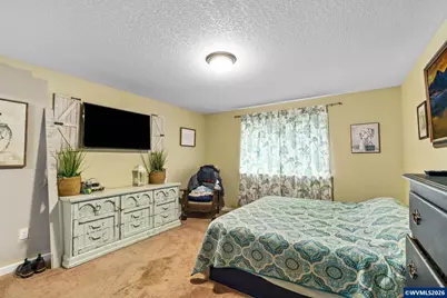 38160 Franklin Butte Bl, Scio, OR 97392 - Photo 15