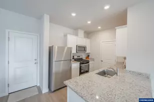 1343 Parkside Ave, Woodburn, OR 97071 - Photo 13