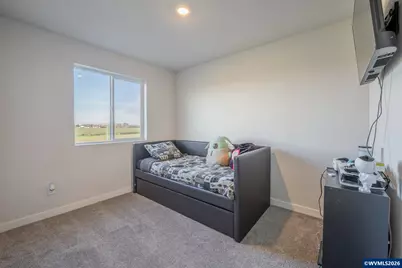 1343 Parkside Av, Woodburn, OR 97071 - Photo 23