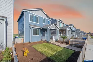 1343 Parkside Ave, Woodburn, OR 97071 - Photo 1